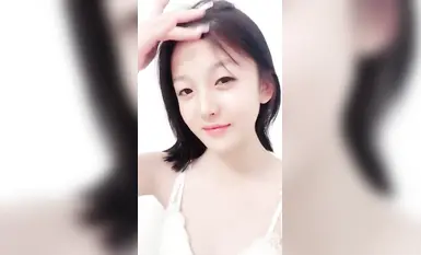 新人主播  超級粉嫩的校花級主播源源 舌釘口交 剛下海就跪在馬桶上被操，道具調教，胸推，舌釘小嘴性感口交，各種姿勢爆操 (46)