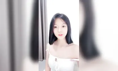 新人主播  超級粉嫩的校花級主播源源 舌釘口交 剛下海就跪在馬桶上被操，道具調教，胸推，舌釘小嘴性感口交，各種姿勢爆操 (57)