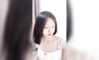 Bagong anchor super pink school beauty anchor Yuanyuan tongue piercing blowjob kakapasok lang sa dagat at lumuhod sa banyo para ma-fucked, props training, breast push, tongue piercing small mouth sexy blowjob, iba't ibang posture na pagsabog (68)
