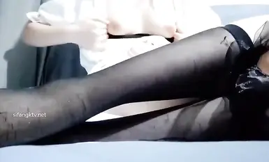 훈련의 달인은 순진한 대학생을 암캐로 훈련시킨다(10)