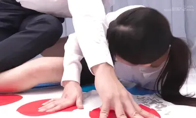 SDMM-196 Seorang pelajar kolej perempuan dalam sut pengambilan bermain permainan Tsu○star losyen licin tanpa seluar dalam atau coli dalam usaha untuk memenangi hadiah wang! Jika anda berada dalam hubungan rapat dan menggosok kulit antara satu sama lain, a