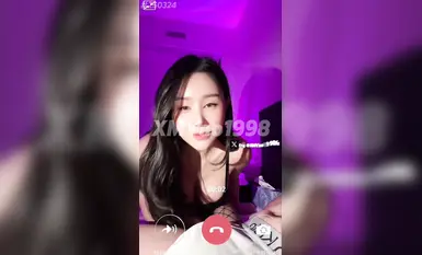 Nang niloko ni Xi Mengyao ang isang solong lalaki, na-video-call niya ang kanyang asawa