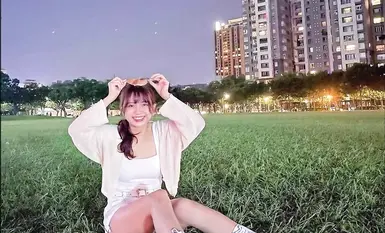 【無修正エムオクンエロ動画】バレたら即削除！イマドキのキラキラ女子とのデート＆ハメ撮り映像が何故か大流出！続き後半最後は未処理陰毛お○んこ大量生中出し！