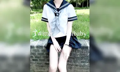 tuzaibaby水手服露出